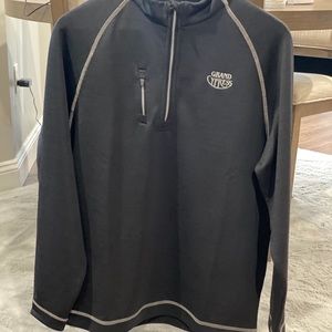 1/4 zip golf pull over.